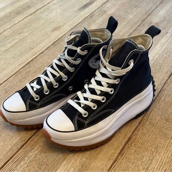 Converse Run Star Hike Hi Womens Sz Mens 6 Wos 7.5 Black White Platform Shoe - Picture 4 of 10